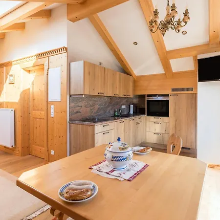 Bergkristall Apartamento *